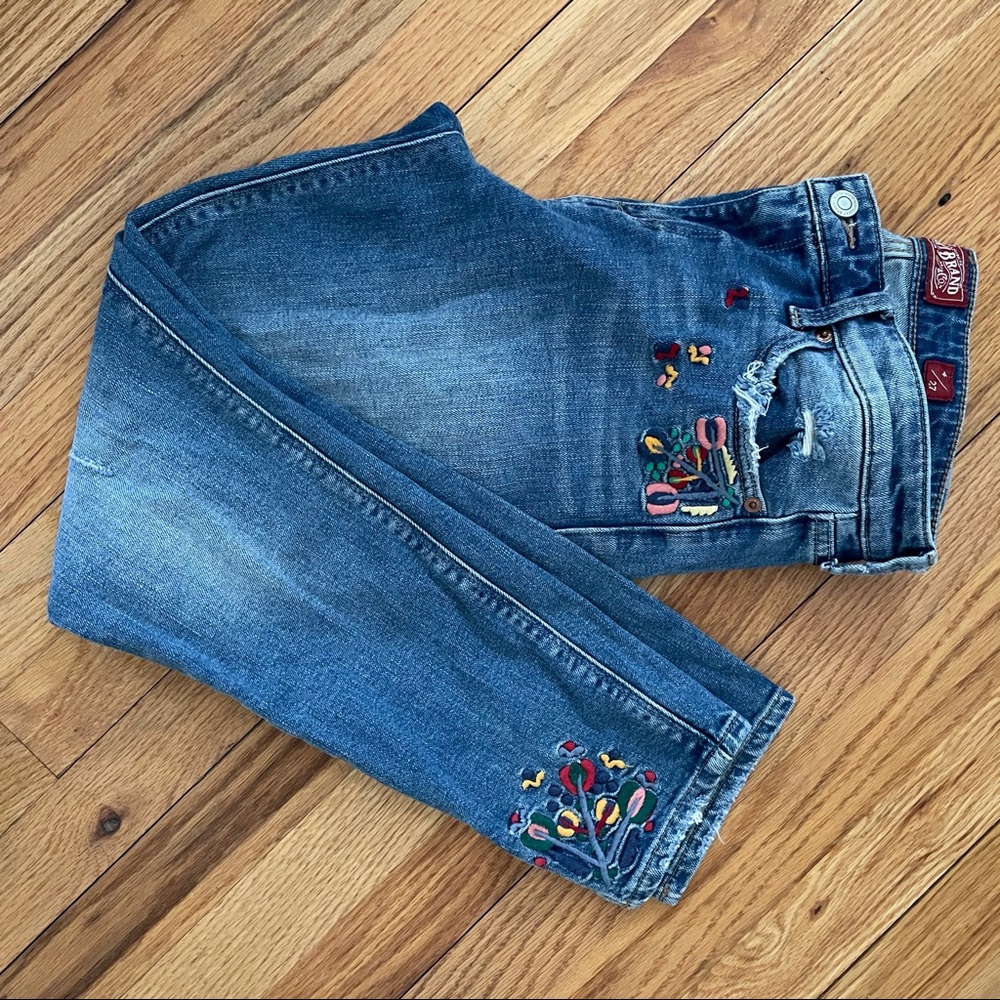 Lucky brand embroidered jeans